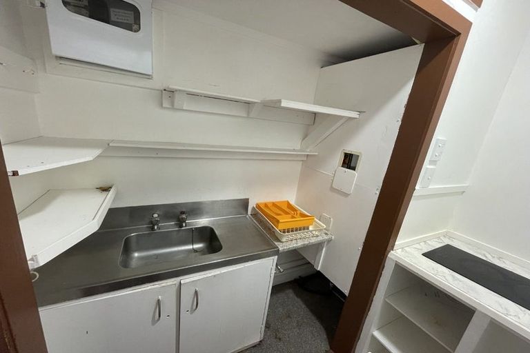 Photo of property in 267 Karori Road, Karori, Wellington, 6012