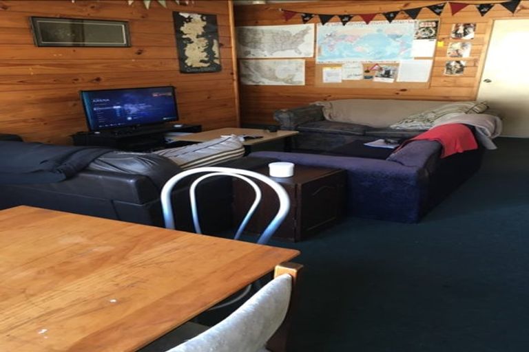 Photo of property in Te Awhina Apartments, 20/22 Sussex Street, Mount Cook, Wellington, 6021