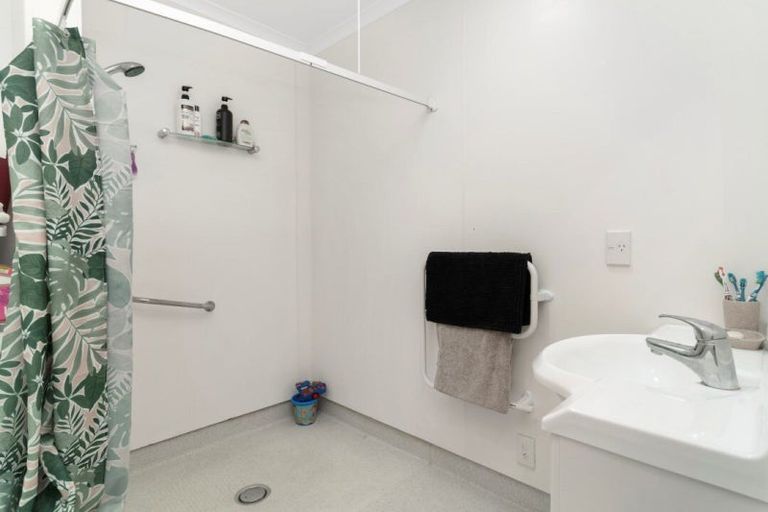 Photo of property in 8d Heath Street, Mount Maunganui, 3116