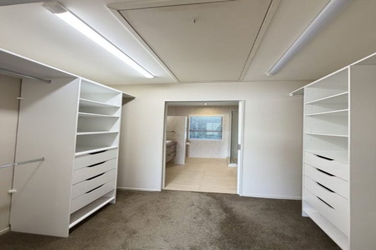 Photo of property in 24 Clovelly Road, Bucklands Beach, Auckland, 2012
