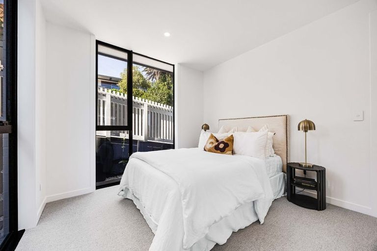 Photo of property in 45b Rosario Crescent, Red Beach, 0932