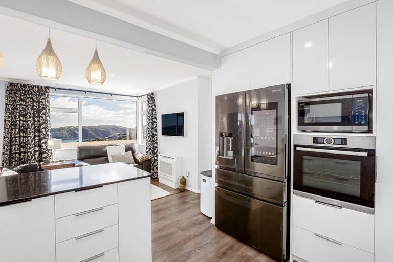 Photo of property in 6 Iona Place, Papakowhai, Porirua, 5024