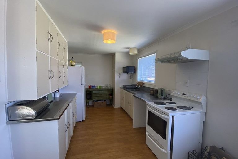 Photo of property in 18a Hutchins Street, Waitara, 4320