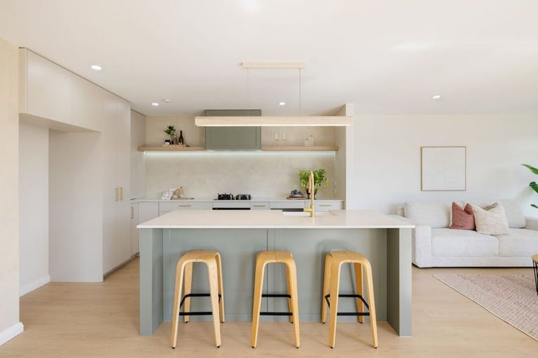 Photo of property in 74a Grey Street, Cambridge, 3434