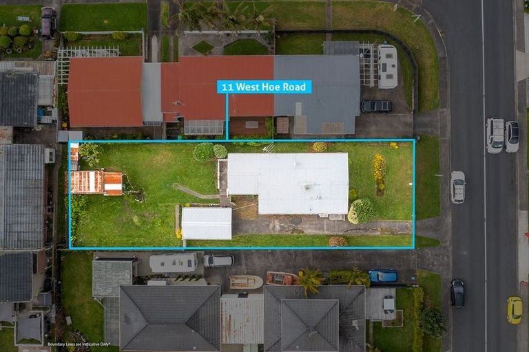 Photo of property in 11 West Hoe Road, Orewa, 0931