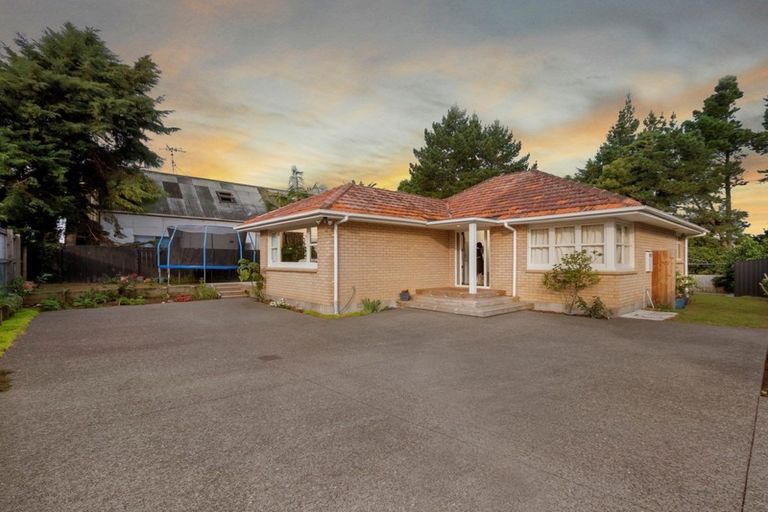 Photo of property in 2 Himalayan Close, Judea, Tauranga, 3110