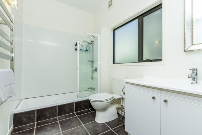 Photo of property in 18 Manurere Avenue, Takapuna, Auckland, 0622