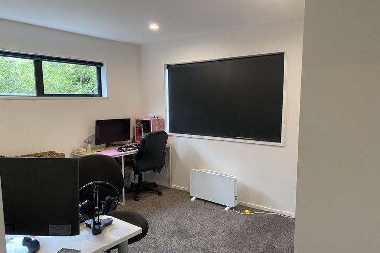 Photo of property in 120c Nursery Road, Phillipstown, Christchurch, 8011