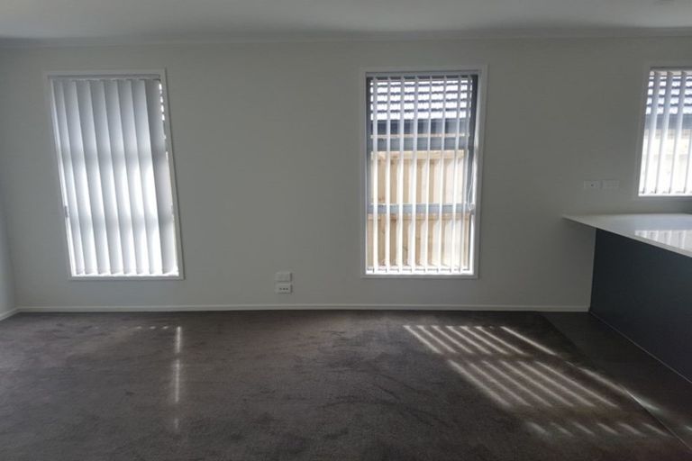 Photo of property in 8 Rainsford Road, Pukekohe, 2120