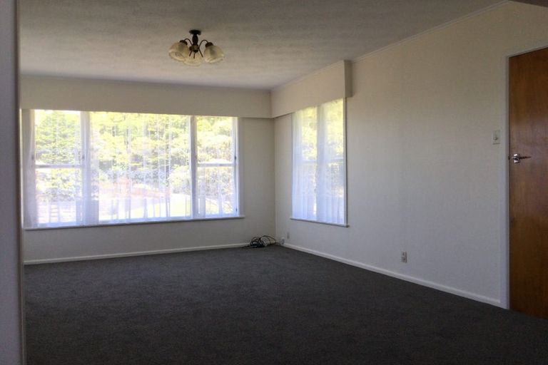 Photo of property in 40 Dowse Drive, Maungaraki, Lower Hutt, 5010