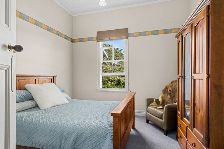 Photo of property in 52 Omaha Flats Road, Tawharanui Peninsula, Warkworth, 0986