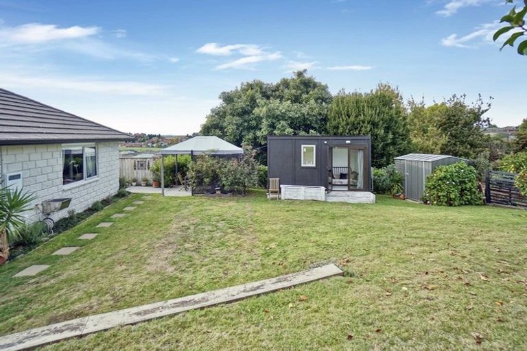 Photo of property in 8c Wiltshire Place, Te Puke, 3119
