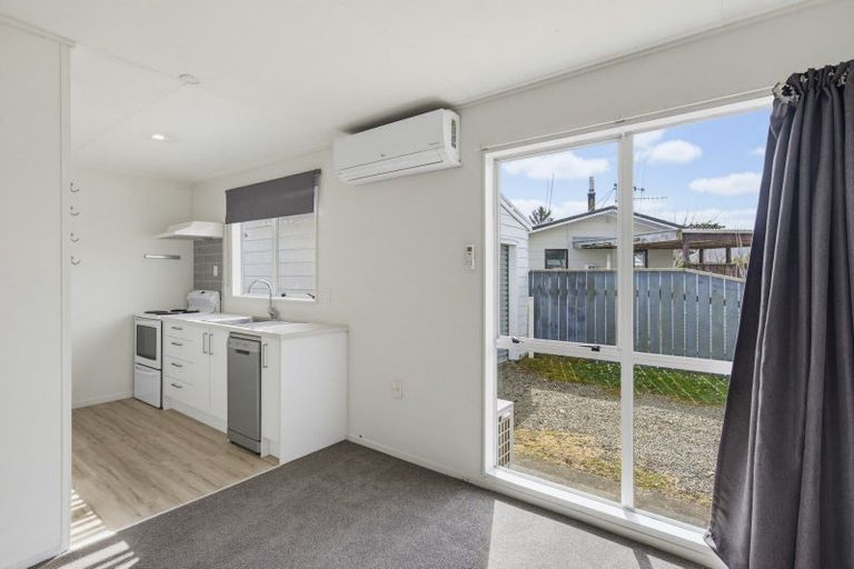 Photo of property in 30 Perth Street, Levin, 5510