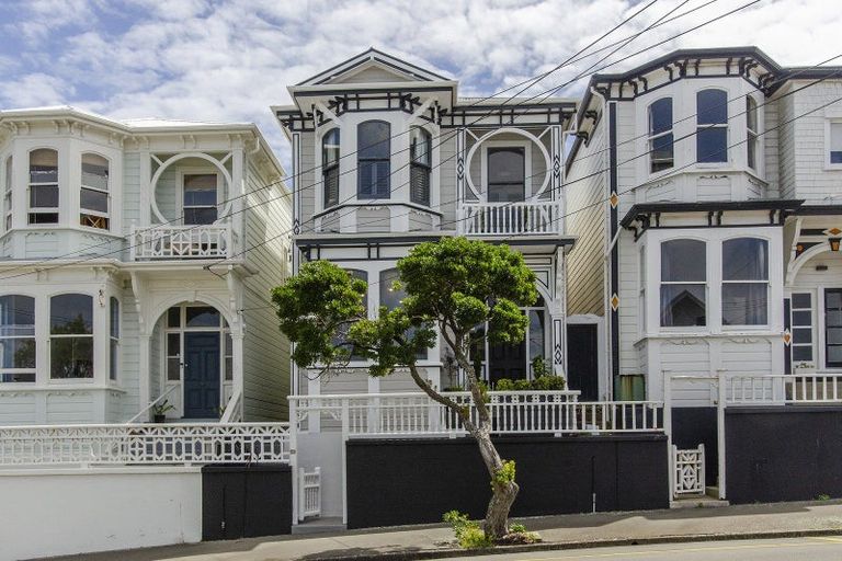 Photo of property in 58 Wright Street, Mount Cook, Wellington, 6021