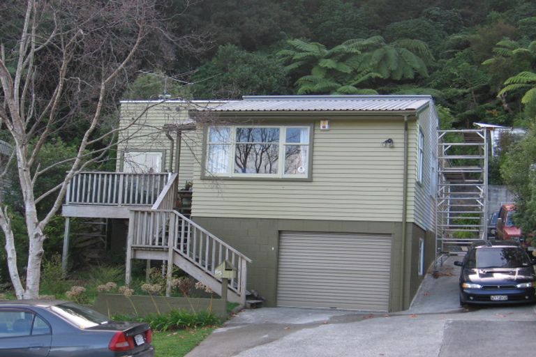 Photo of property in 65 Norton Park Avenue, Fairfield, Lower Hutt, 5011