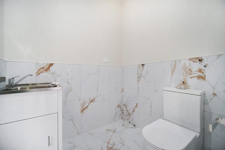 Photo of property in 20 Ihi Place, Karaka, 2578