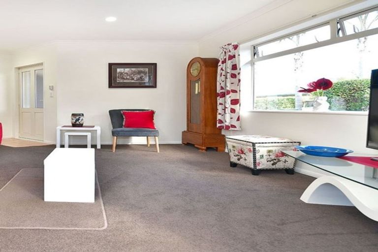 Photo of property in 29 Dan Tori Place, Orewa, 0931