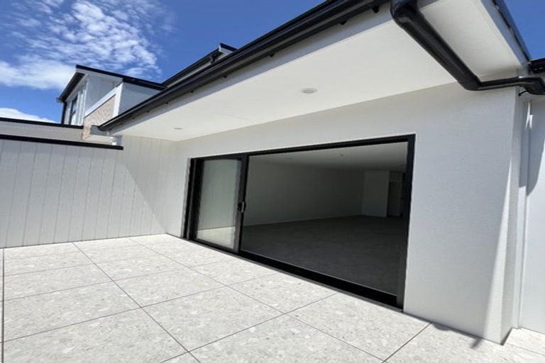 Photo of property in 1/10 Pascoe Avenue, Paremata, Porirua, 5026