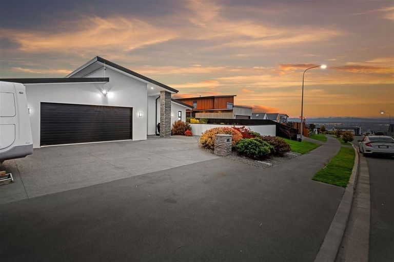 Photo of property in 152 Penruddock Rise, Westmorland, Christchurch, 8025