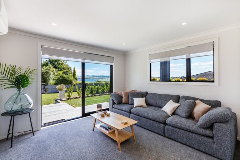 Photo of property in 5 Otupai Street, Two Mile Bay, Taupo, 3330