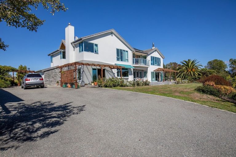 Photo of property in 113 Weka Road, Tasman, Upper Moutere, 7175