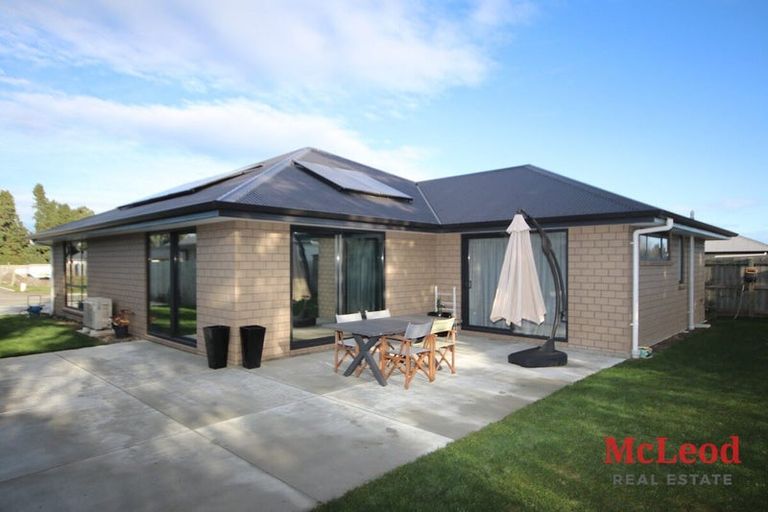 Photo of property in 37 Geoff Geering Drive, Netherby, Ashburton, 7700