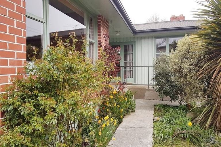 Photo of property in 22 Dacia Street, Lumsden, 9730