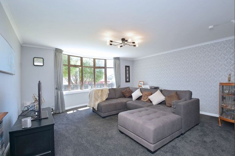 Photo of property in 11 Robertson Street, Richmond, Invercargill, 9810