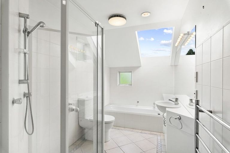 Photo of property in 16a Castor Bay Road, Castor Bay, Auckland, 0620