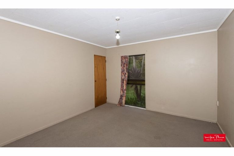Photo of property in 1 Clark Street, Hikurangi, 0114