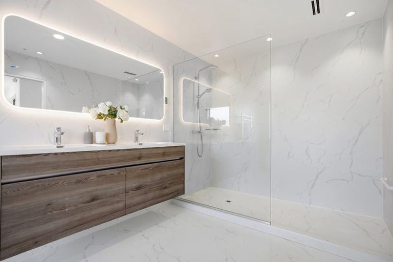 Photo of property in 5 Luff Place, Long Bay, Auckland, 0630