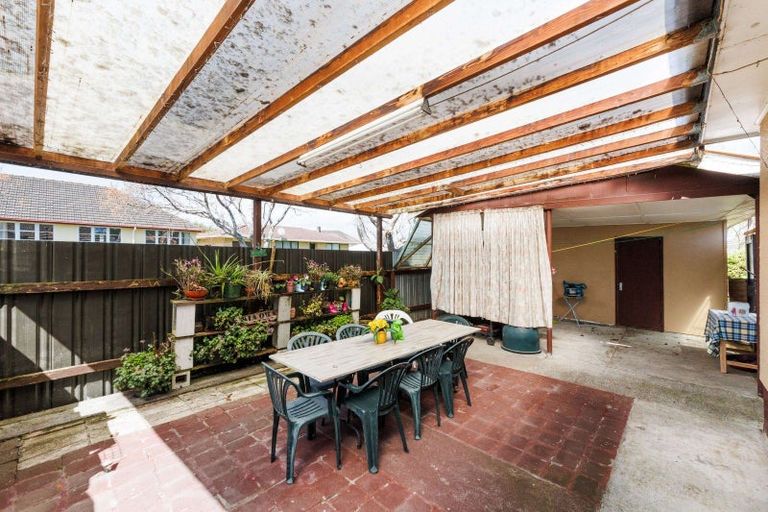 Photo of property in 22 Cardiff Street, Awapuni, Palmerston North, 4412