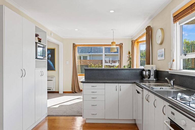 Photo of property in 1/12 Bentley Street, Russley, Christchurch, 8042