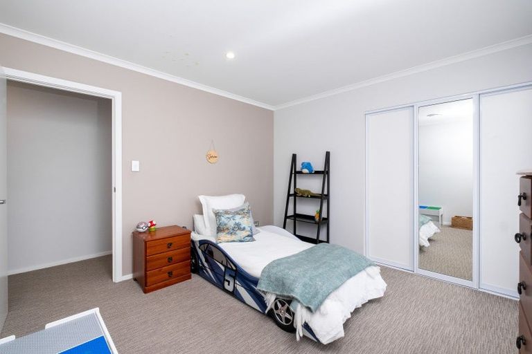 Photo of property in 66 Mcelwee Street, Jervoistown, Napier, 4112