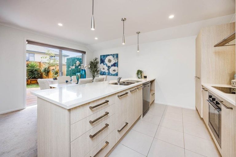 Photo of property in 14 Huamanu Street, Pukekohe, 2120