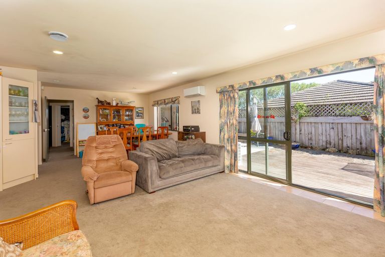 Photo of property in 16b George Crescent, Buckland, Pukekohe, 2677