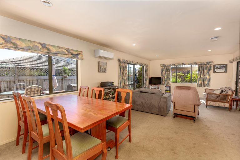 Photo of property in 16b George Crescent, Buckland, Pukekohe, 2677