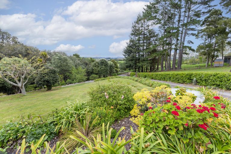 Photo of property in 210b Logan Road, Buckland, Pukekohe, 2677