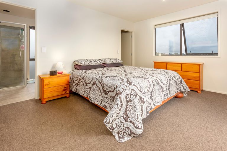 Photo of property in 51 Anselmi Ridge Road, Pukekohe, 2120