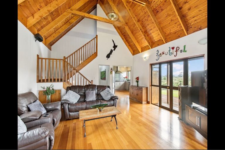 Photo of property in 62b Mcrobbie Road, Kingseat, Papakura, 2580