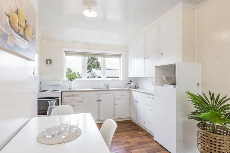 Photo of property in 65 Coronation Road, Hillcrest, Auckland, 0627