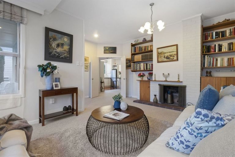 Photo of property in 66 Princes Street, Northcote Point, Auckland, 0627