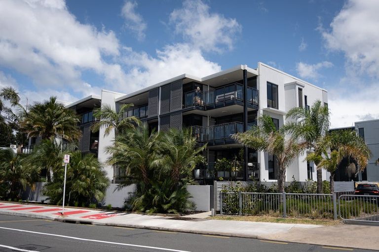 Photo of property in 2-06/424 Maunganui Road, Mount Maunganui, 3116