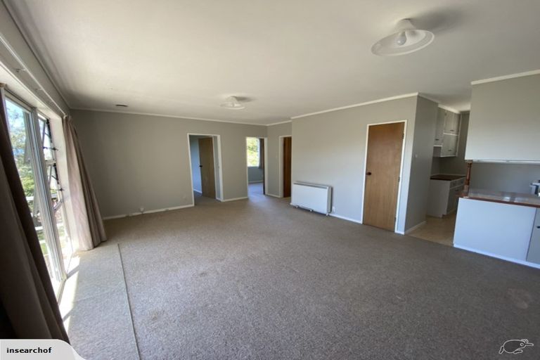 Photo of property in 1a Oldham Way, Crofton Downs, Wellington, 6035