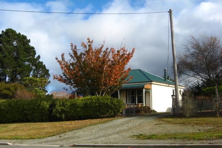 Photo of property in 61 London Street, Hampden, 9410