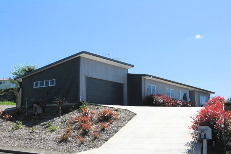 Photo of property in 16 Rata Avenue, Huntly, 3700