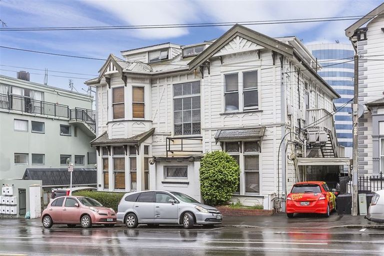 Photo of property in 4/219 The Terrace, Wellington Central, Wellington, 6011