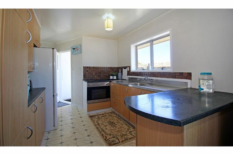 Photo of property in 52 Henwood Road, Mangere East, Auckland, 2024