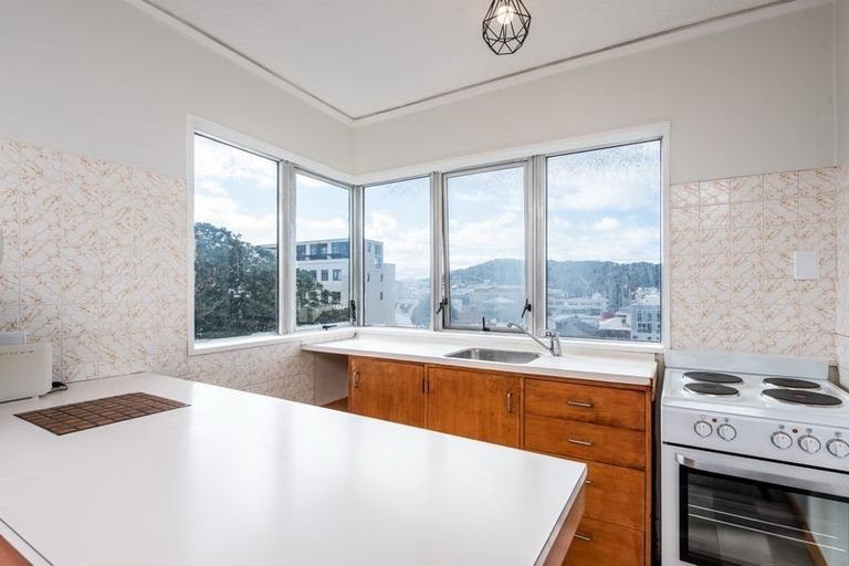 Photo of property in Iona Towers, 401/140 Abel Smith Street, Te Aro, Wellington, 6011