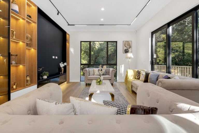 Photo of property in 2c Hughs Way, Flat Bush, Auckland, 2019